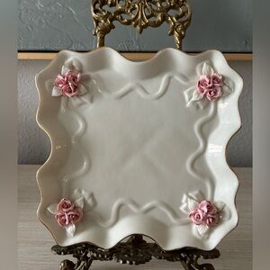 Vintage floral trinket dish/jewelry tray